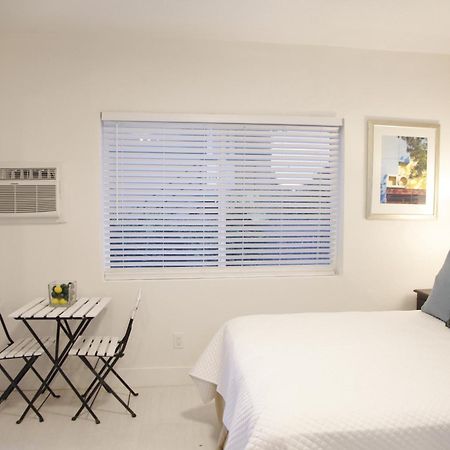 Apt 1 Miami Designer Studio In The Upper East-Side Εξωτερικό φωτογραφία