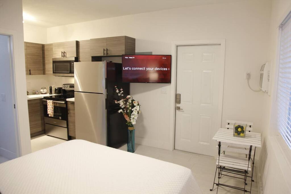 Apt 1 Miami Designer Studio In The Upper East-Side Εξωτερικό φωτογραφία