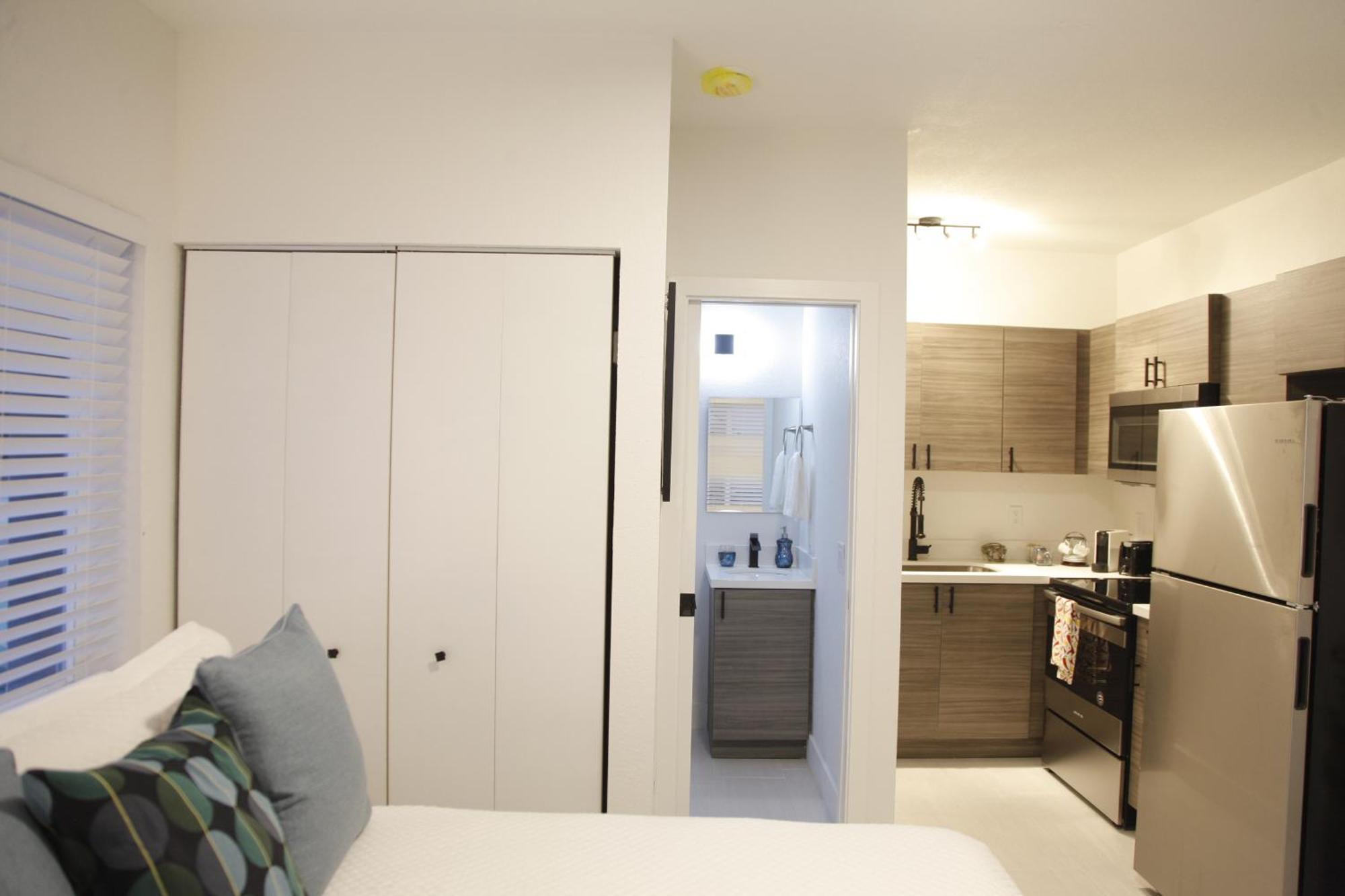 Apt 1 Miami Designer Studio In The Upper East-Side Εξωτερικό φωτογραφία