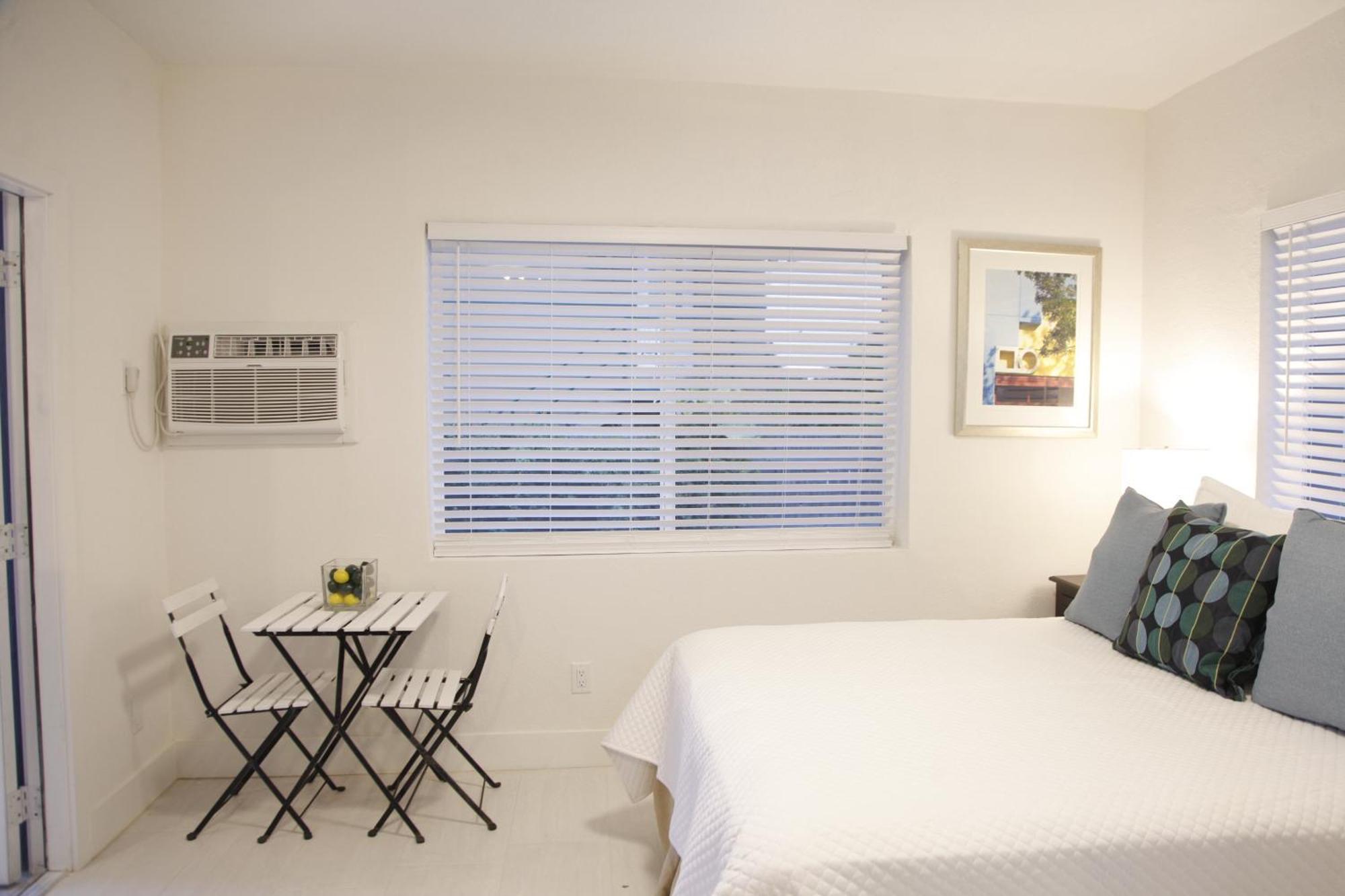 Apt 1 Miami Designer Studio In The Upper East-Side Εξωτερικό φωτογραφία